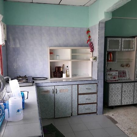 טאיפינג Homestay Ustaz מראה חיצוני תמונה